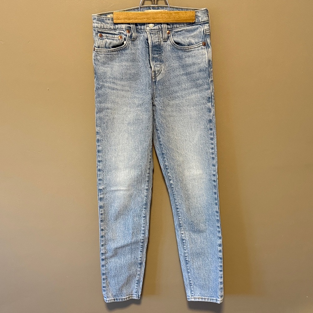 Levi's Wedgie Light Wash Blue High-Rise Skinny Jeans